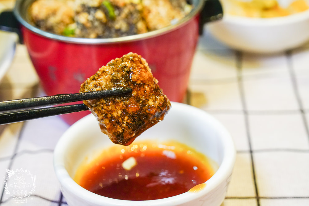 高雄[好飯遇所楠梓店]傳承總舖師30年的辦桌手藝!單身狗居然也能吃辦桌菜?霸氣的戰斧豬湘川麻奶麵銷魂推薦!