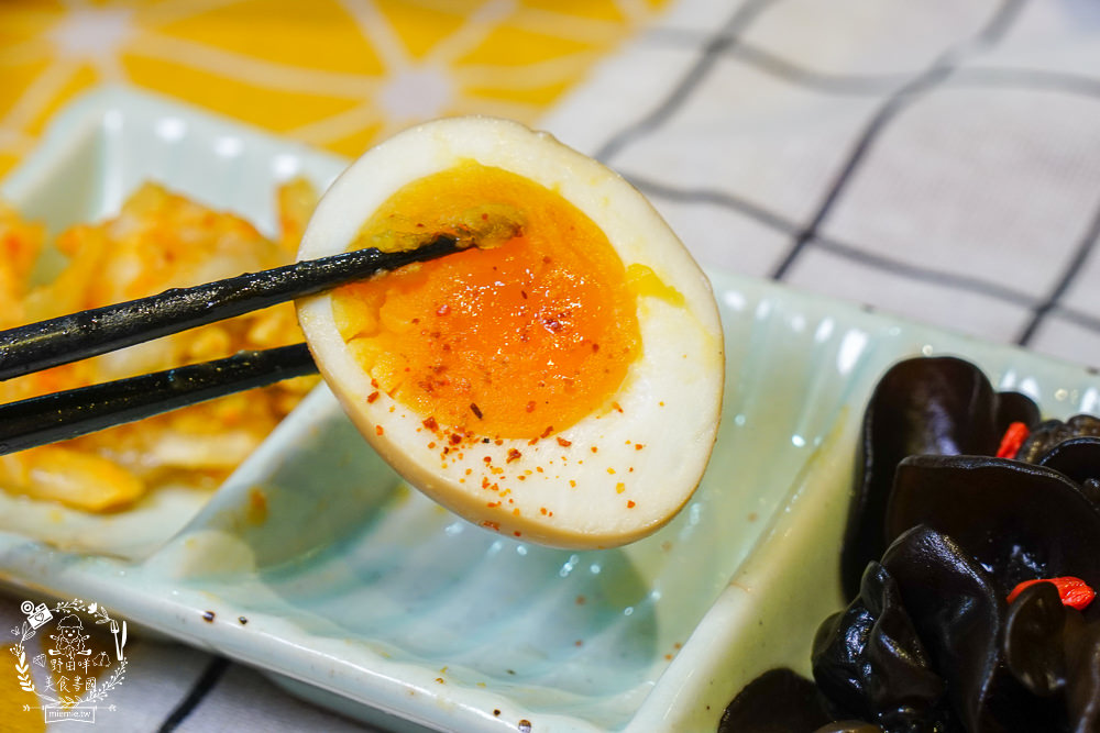 高雄[好飯遇所楠梓店]傳承總舖師30年的辦桌手藝!單身狗居然也能吃辦桌菜?霸氣的戰斧豬湘川麻奶麵銷魂推薦!