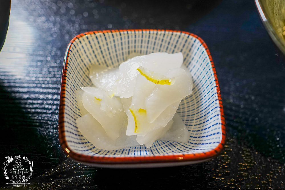 屏東[如煙人文餐酒館]隱藏在勝利星村超好拍的日式居酒屋?彷彿走進華燈初上的拍攝場景?