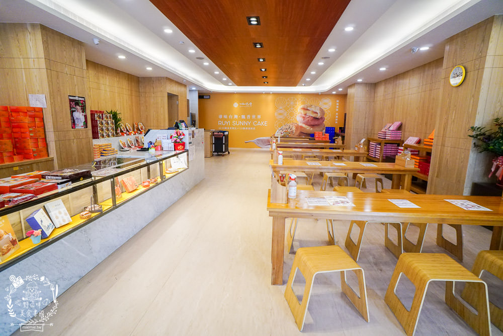 高雄伴手禮推薦[如邑堂餅家高雄博愛店]台中五屆太陽餅冠軍!減糖的檸檬餅老少咸宜!