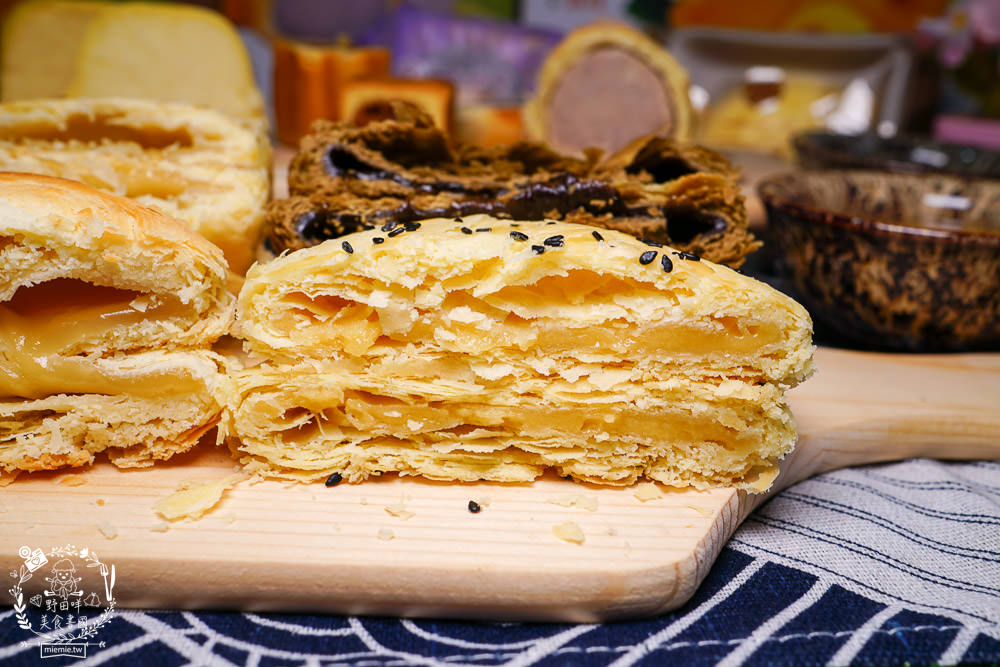 高雄伴手禮推薦[如邑堂餅家高雄博愛店]台中五屆太陽餅冠軍!減糖的檸檬餅老少咸宜!