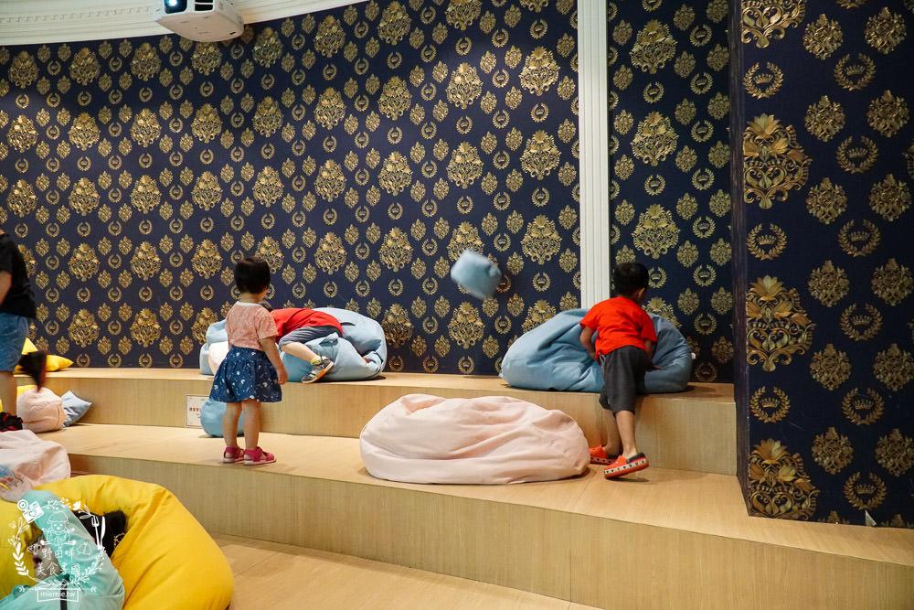 南投景點推薦[妮娜巧克力夢想城堡]超夢幻又好拍的親子景點!還有公主王子的免費服裝可以穿著拍照!