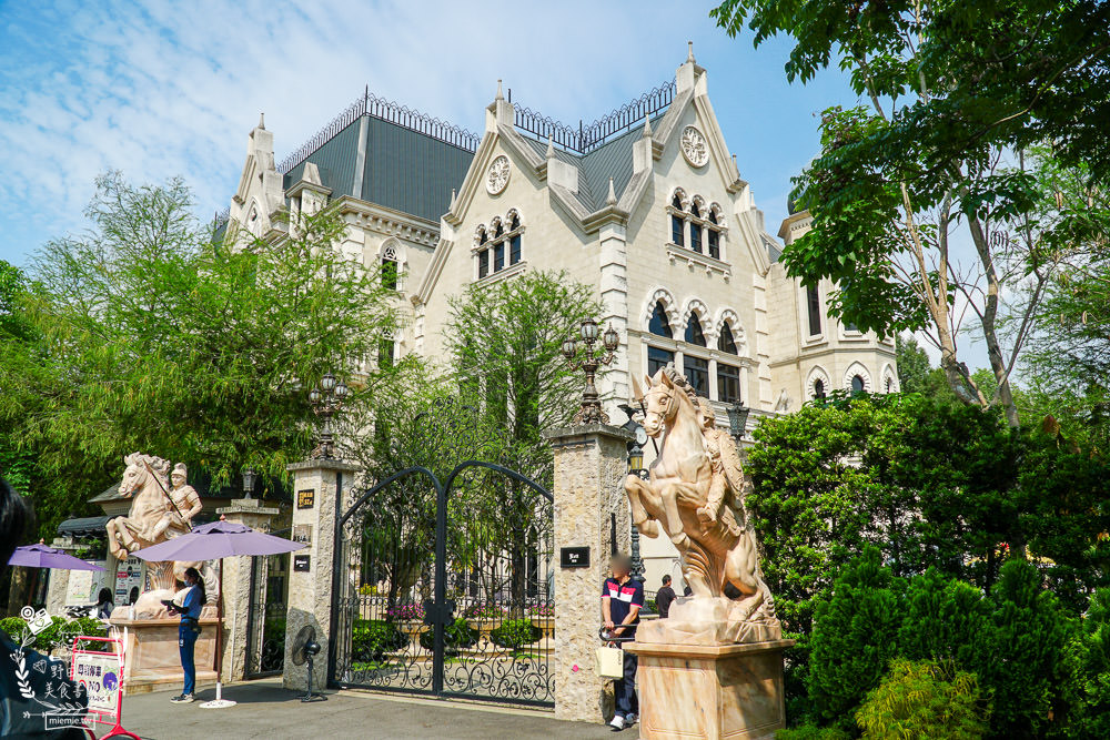 南投景點推薦[妮娜巧克力夢想城堡]超夢幻又好拍的親子景點!還有公主王子的免費服裝可以穿著拍照!