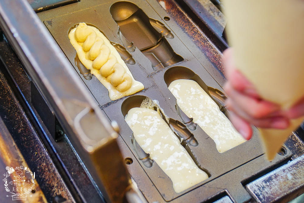 高雄[宇宙人雞蛋燒]造型超可愛又好拍的雞蛋糕!口味繽紛多變化，隱藏版激推!