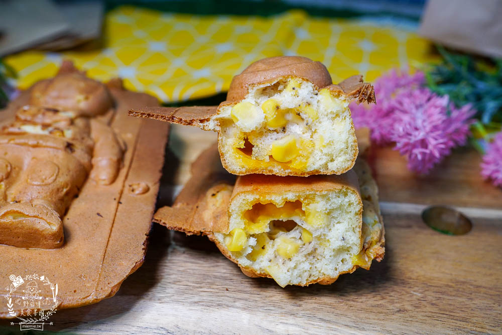 高雄[宇宙人雞蛋燒]造型超可愛又好拍的雞蛋糕!口味繽紛多變化，隱藏版激推!