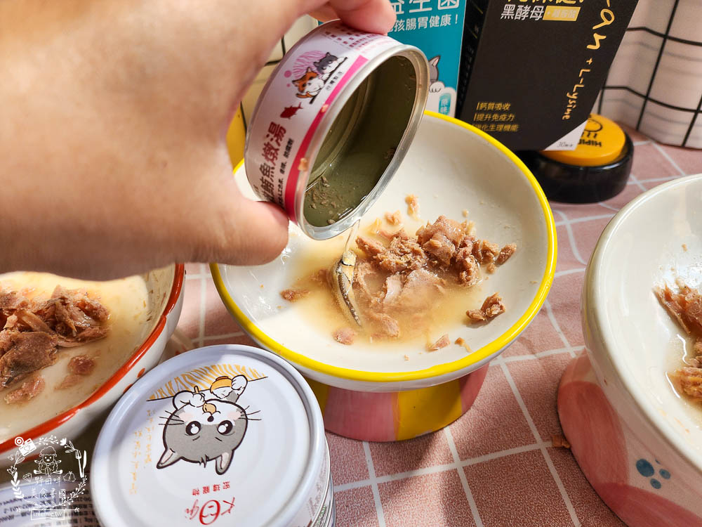 宏瑋寵物95%肉含量的貓咪主食罐湯罐與100%原肉製造的牛肉凍乾!適口性極佳！