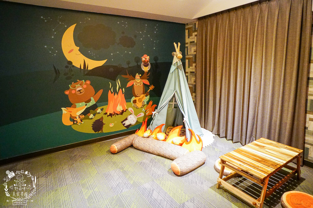 高雄住宿推薦!宮賞藝術大飯店|超酷賽車主題房型+超好玩親子遊樂區 - 第69張圖 高雄住宿推薦!宮賞藝術大飯店|超酷賽車主題房型+超好玩親子遊樂區