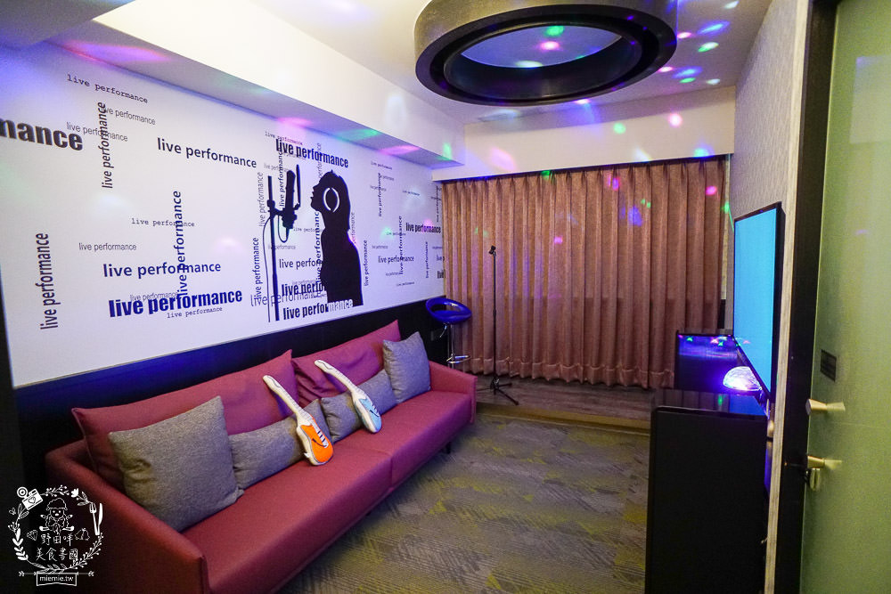 高雄住宿推薦!宮賞藝術大飯店|超酷賽車主題房型+超好玩親子遊樂區 - 第72張圖 高雄住宿推薦!宮賞藝術大飯店|超酷賽車主題房型+超好玩親子遊樂區