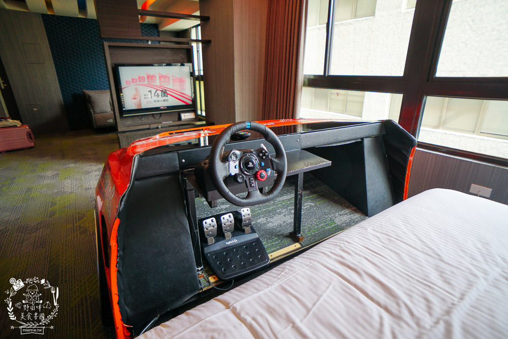 高雄住宿推薦!宮賞藝術大飯店|超酷賽車主題房型+超好玩親子遊樂區 - 第24張圖 高雄住宿推薦!宮賞藝術大飯店|超酷賽車主題房型+超好玩親子遊樂區