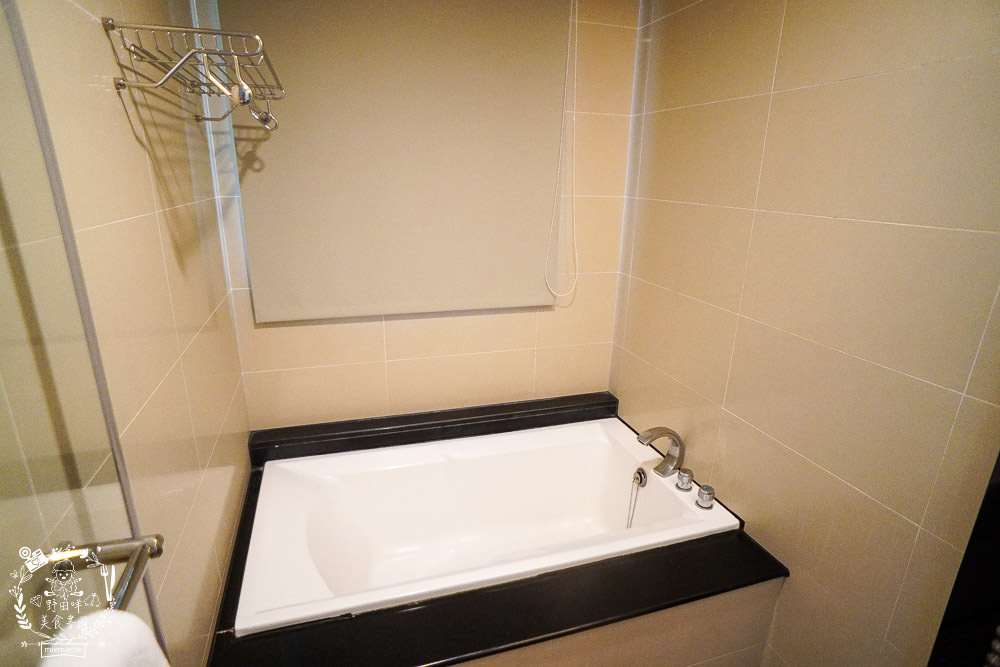 高雄住宿推薦!宮賞藝術大飯店|超酷賽車主題房型+超好玩親子遊樂區 - 第26張圖 高雄住宿推薦!宮賞藝術大飯店|超酷賽車主題房型+超好玩親子遊樂區