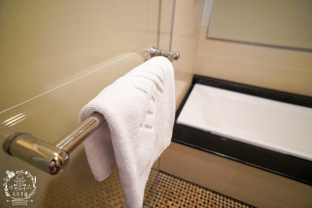 高雄住宿推薦!宮賞藝術大飯店|超酷賽車主題房型+超好玩親子遊樂區 - 第28張圖 高雄住宿推薦!宮賞藝術大飯店|超酷賽車主題房型+超好玩親子遊樂區