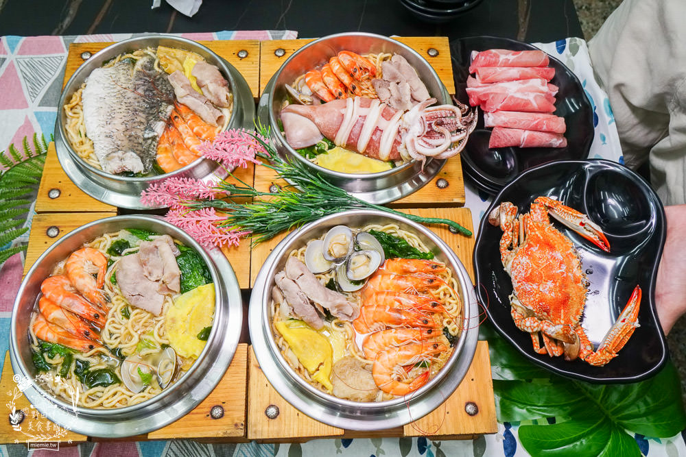 家遇鮮海鮮鍋燒專賣武廟店|東港直送的海鮮多到蓋住麵了?加99元就能吃到螃蟹?白蝦肉片免費送? - 第15張圖 家遇鮮海鮮鍋燒專賣武廟店|東港直送的海鮮多到蓋住麵了?加99元就能吃到螃蟹?白蝦肉片免費送?