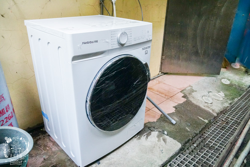 滾筒洗衣機推薦!富及第10KG 蒸抗敏變頻滾筒洗脫烘洗衣機開箱!高溫煮洗+金級省水的變頻洗脫烘洗衣機!