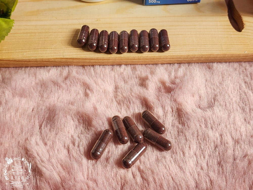 寶利補得晶可明葉黃素木鱉果膠囊|木鱉果有豐富的茄紅素+β-胡蘿蔔素+玉米黃質！