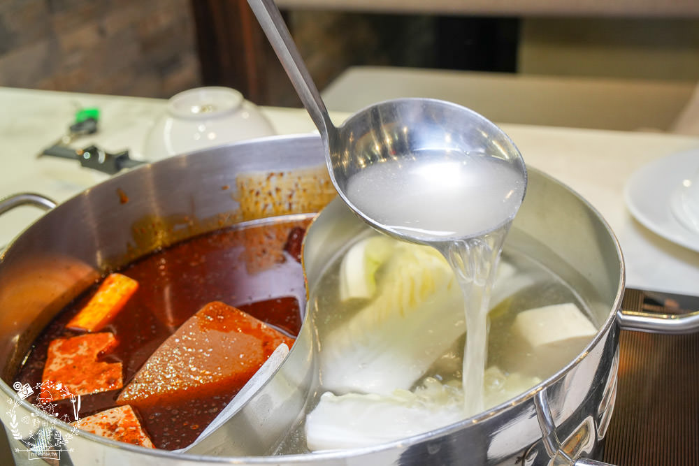 花蓮火鍋推薦[將門來點辣麻辣鍋專門店]超特別的台灣牛胸肉與花蓮限定的黑潮曼波魚片人氣必點!