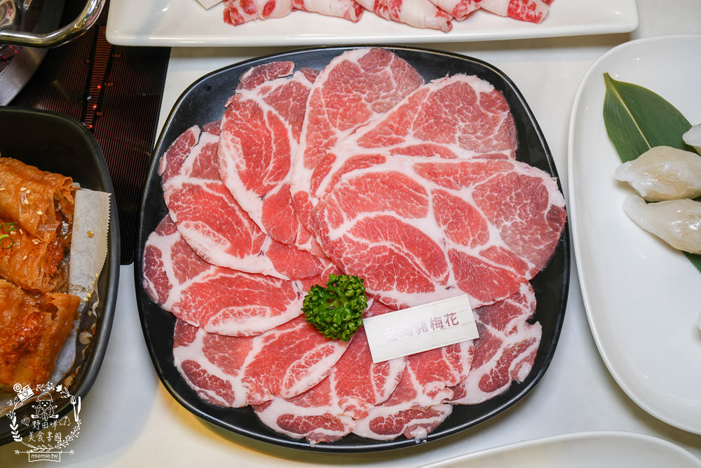 花蓮火鍋推薦[將門來點辣麻辣鍋專門店]超特別的台灣牛胸肉與花蓮限定的黑潮曼波魚片人氣必點!
