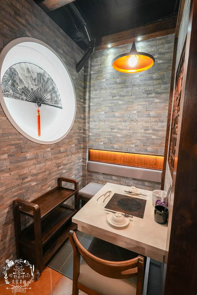 花蓮火鍋推薦[將門來點辣麻辣鍋專門店]超特別的台灣牛胸肉與花蓮限定的黑潮曼波魚片人氣必點!