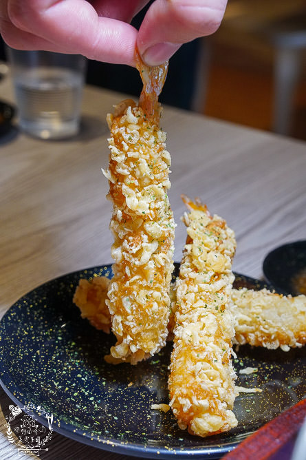 高雄[小二春福氣鍋]鼎中路平價鍋物!晚上常常大爆滿|火鍋料超豐富