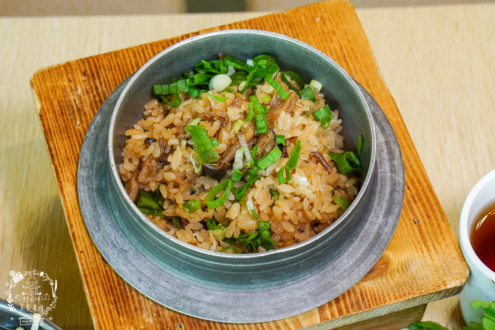 高雄[小林食堂吃到飽]7種原塊現切肉品最低399元吃到飽!還無服務費?!5種湯頭任君挑選