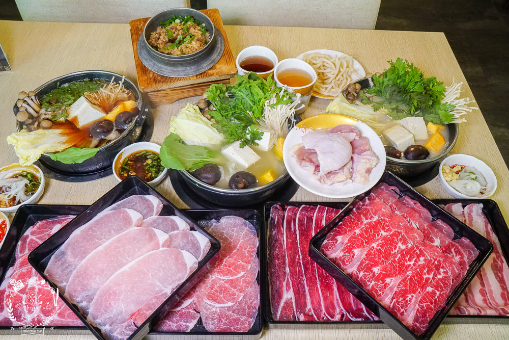 高雄[小林食堂吃到飽]7種原塊現切肉品最低399元吃到飽!還無服務費?!5種湯頭任君挑選