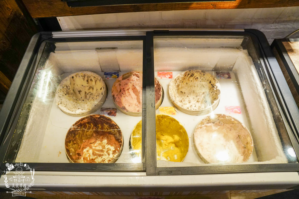 高雄[小林食堂燒肉吃到飽]美國Choice原塊肉現切爽爽吃到飽!升級還有爆厚實鮭魚生魚片吃到飽!