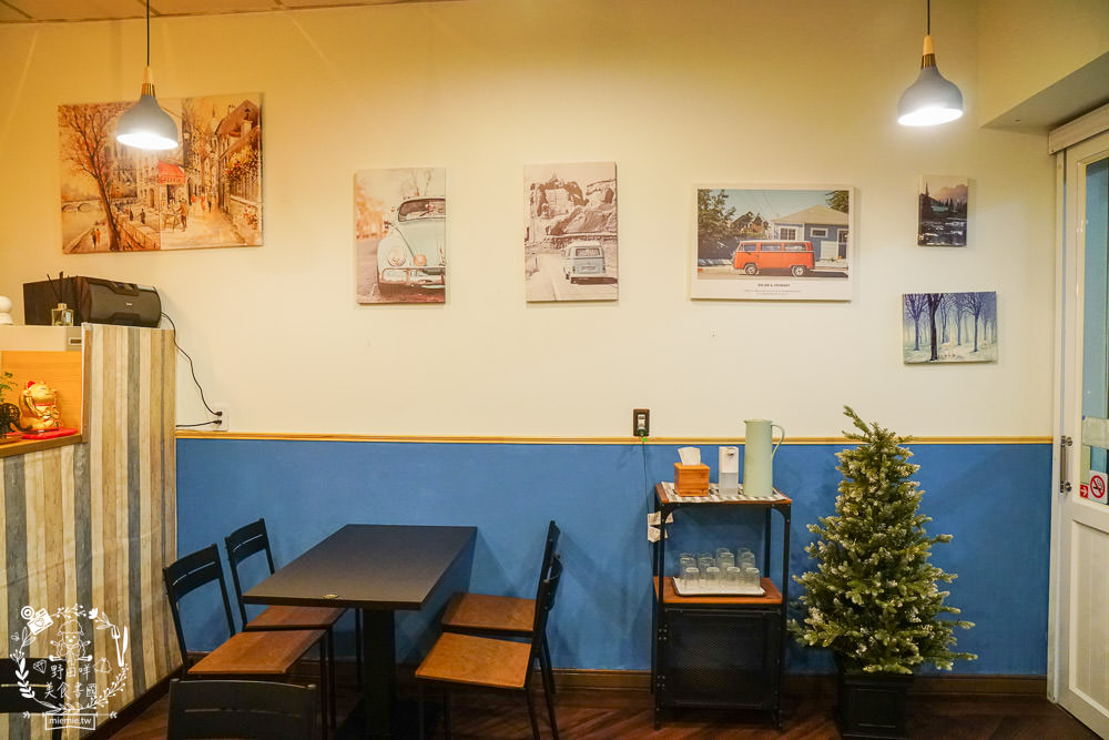 高雄[小歐圓餐館]隱藏在苓雅市場附近的平價美食!手作草莓生吐司太夢幻療癒了!