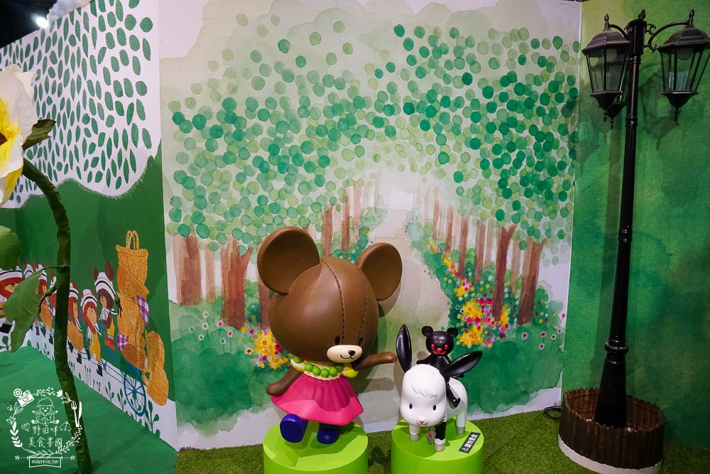 高雄免費展覽[小熊學校的花漾樂園]粉色旋轉咖啡杯+繽紛花海超好拍照!