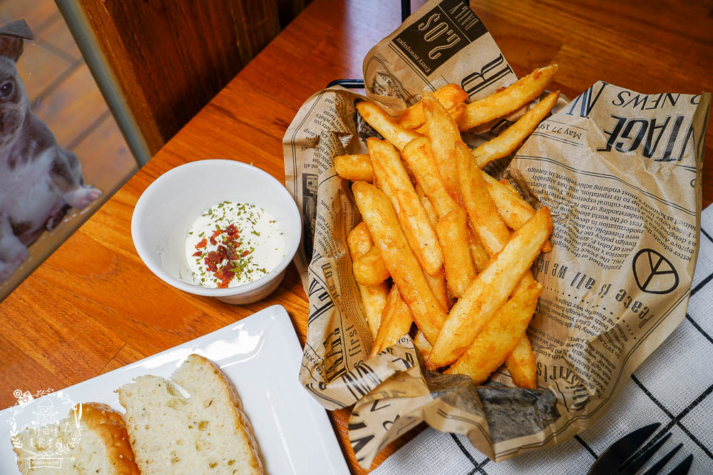 高雄[小義樓]居然有超獨特義大利拉麵?照燒醬香味大噴發?隱藏料理激推!