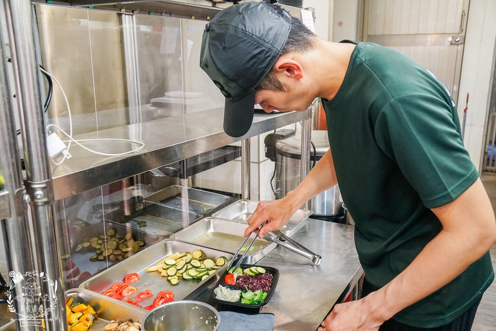 高雄健康餐盒推薦[尼克私廚]堅持食材自己醃製與舒肥，讓客人吃得安心又健康！