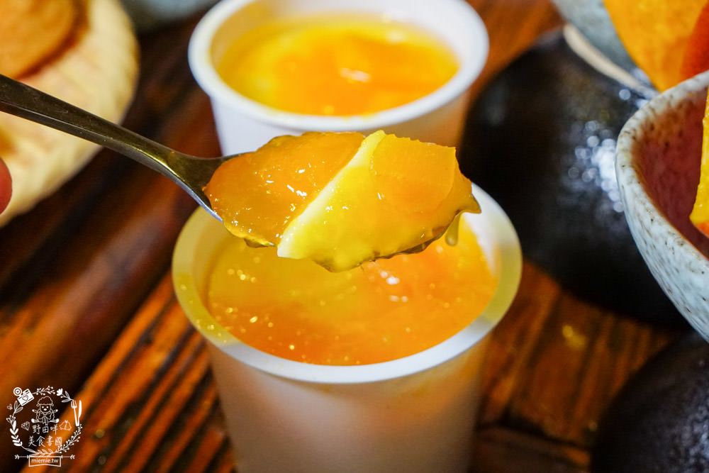 高雄芒果吃到飽?山禾堂拉麵新推出愛文芒果+芒果泡芙蛋糕,還有鳳梨啤酒爽爽吃到飽! - 第13張圖 高雄芒果吃到飽?山禾堂拉麵新推出愛文芒果+芒果泡芙蛋糕,還有鳳梨啤酒爽爽吃到飽!