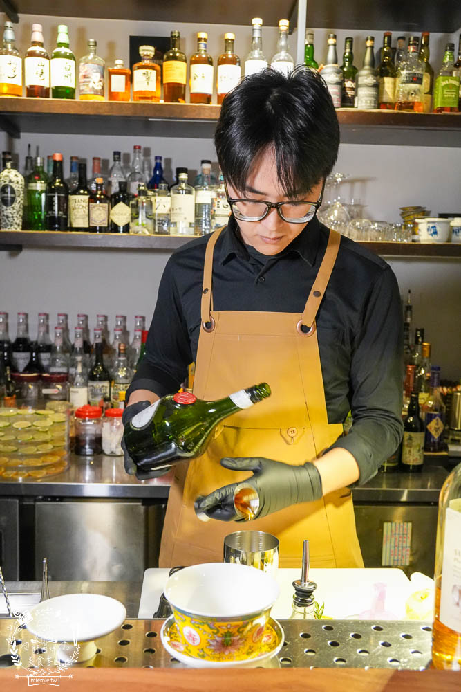 崑崙客棧|高雄隱藏版的古香古色人文餐酒館!居然推出幽靈聯名的大腸包小腸?! - 第14張圖 崑崙客棧|高雄隱藏版的古香古色人文餐酒館!居然推出幽靈聯名的大腸包小腸?!