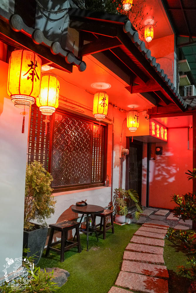 崑崙客棧|高雄隱藏版的古香古色人文餐酒館!居然推出幽靈聯名的大腸包小腸?! - 第4張圖 崑崙客棧|高雄隱藏版的古香古色人文餐酒館!居然推出幽靈聯名的大腸包小腸?!