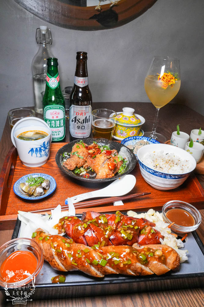 崑崙客棧|高雄隱藏版的古香古色人文餐酒館!居然推出幽靈聯名的大腸包小腸?! - 第17張圖 崑崙客棧|高雄隱藏版的古香古色人文餐酒館!居然推出幽靈聯名的大腸包小腸?!