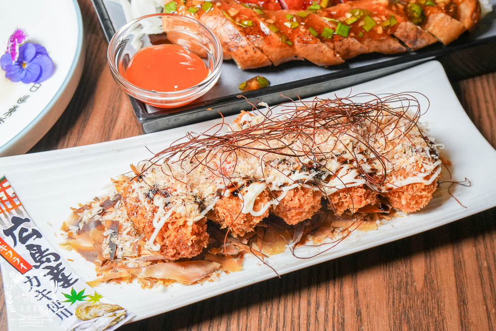 崑崙客棧|高雄隱藏版的古香古色人文餐酒館!居然推出幽靈聯名的大腸包小腸?! - 第36張圖 崑崙客棧|高雄隱藏版的古香古色人文餐酒館!居然推出幽靈聯名的大腸包小腸?!