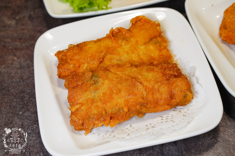 左營新光三越新開幕 好正點2.0 港式飲茶 澡盆燒賣 紅米干貝腸粉 星洲肉骨茶 ㄧ律只要49元？！