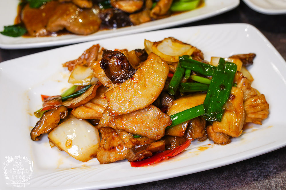 左營新光三越新開幕 好正點2.0 港式飲茶 澡盆燒賣 紅米干貝腸粉 星洲肉骨茶 ㄧ律只要49元？！