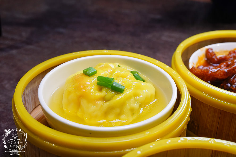 左營新光三越新開幕 好正點2.0 港式飲茶 澡盆燒賣 紅米干貝腸粉 星洲肉骨茶 ㄧ律只要49元？！