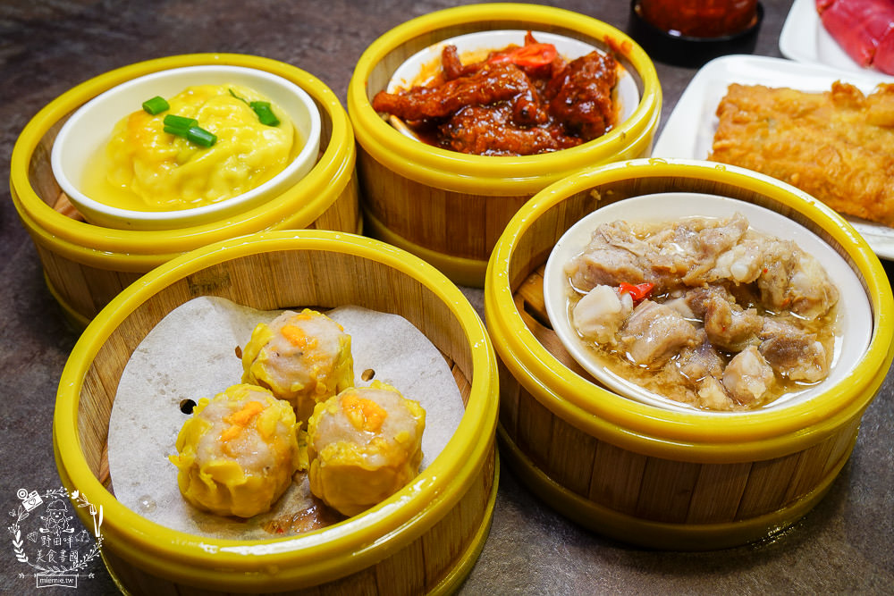 左營新光三越新開幕 好正點2.0 港式飲茶 澡盆燒賣 紅米干貝腸粉 星洲肉骨茶 ㄧ律只要49元？！