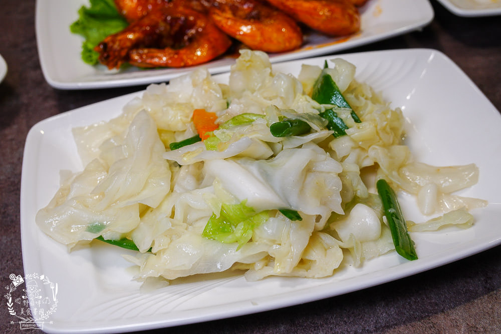 左營新光三越新開幕 好正點2.0 港式飲茶 澡盆燒賣 紅米干貝腸粉 星洲肉骨茶 ㄧ律只要49元？！