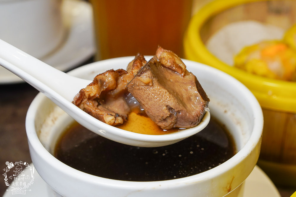 左營新光三越新開幕 好正點2.0 港式飲茶 澡盆燒賣 紅米干貝腸粉 星洲肉骨茶 ㄧ律只要49元？！