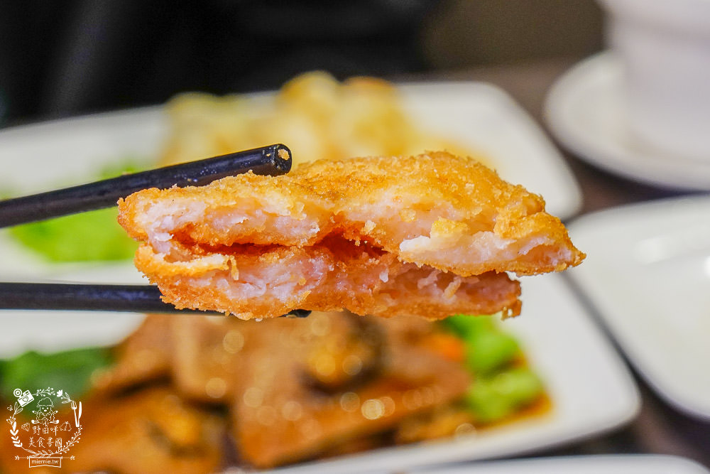 左營新光三越新開幕 好正點2.0 港式飲茶 澡盆燒賣 紅米干貝腸粉 星洲肉骨茶 ㄧ律只要49元？！