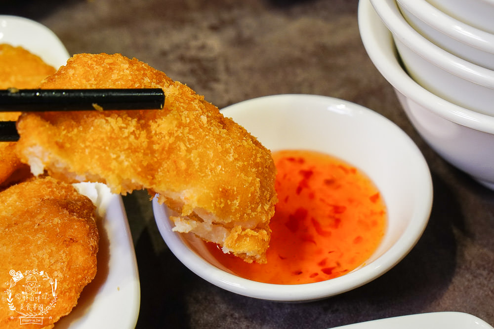 左營新光三越新開幕 好正點2.0 港式飲茶 澡盆燒賣 紅米干貝腸粉 星洲肉骨茶 ㄧ律只要49元？！