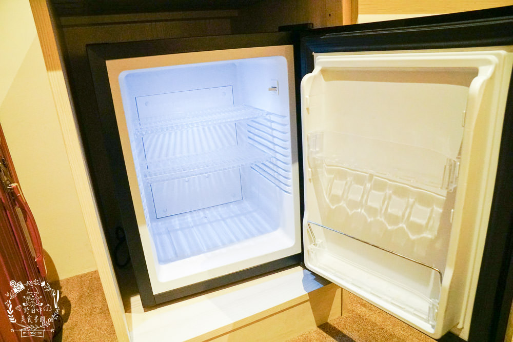 嘉義[布袋文創HOTEL]布袋超美麗海景住宿!還有澎湃自助式早餐!近高跟鞋教堂|好美里3D彩繪|海上巴士