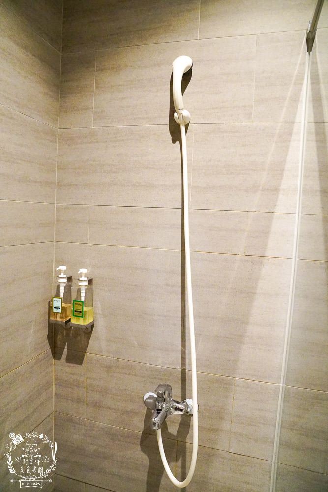 嘉義[布袋文創HOTEL]布袋超美麗海景住宿!還有澎湃自助式早餐!近高跟鞋教堂|好美里3D彩繪|海上巴士