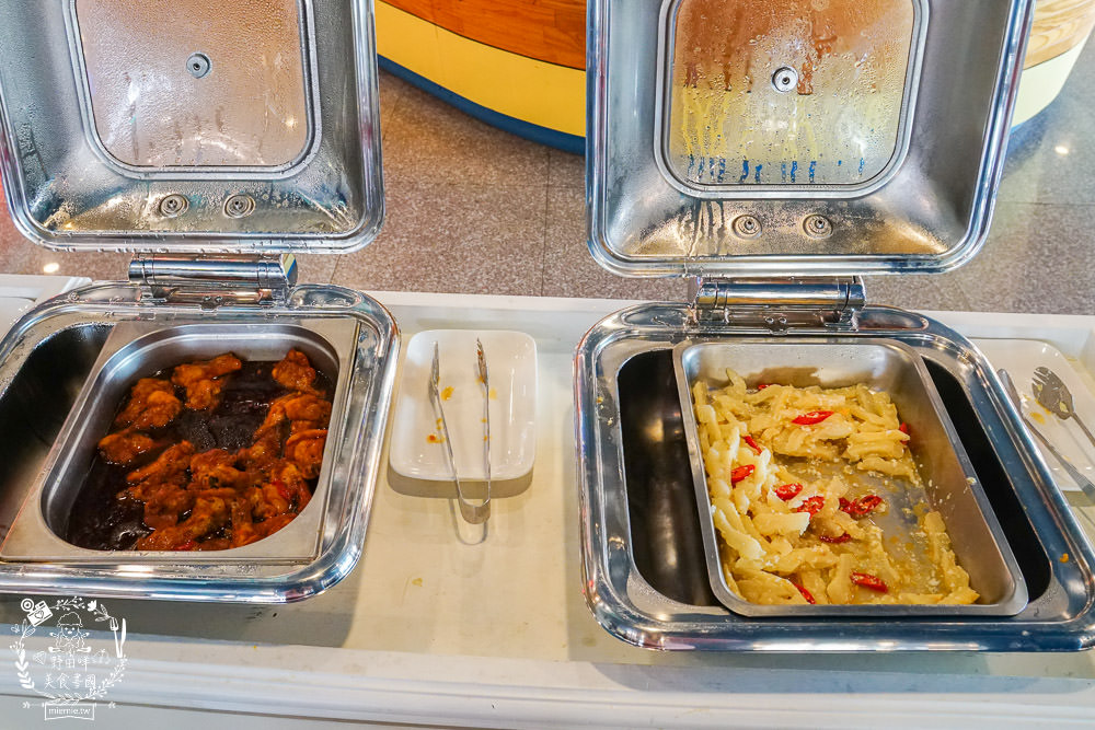 嘉義[布袋文創HOTEL]布袋超美麗海景住宿!還有澎湃自助式早餐!近高跟鞋教堂|好美里3D彩繪|海上巴士