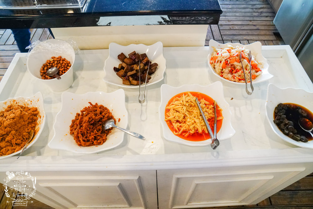 嘉義[布袋文創HOTEL]布袋超美麗海景住宿!還有澎湃自助式早餐!近高跟鞋教堂|好美里3D彩繪|海上巴士