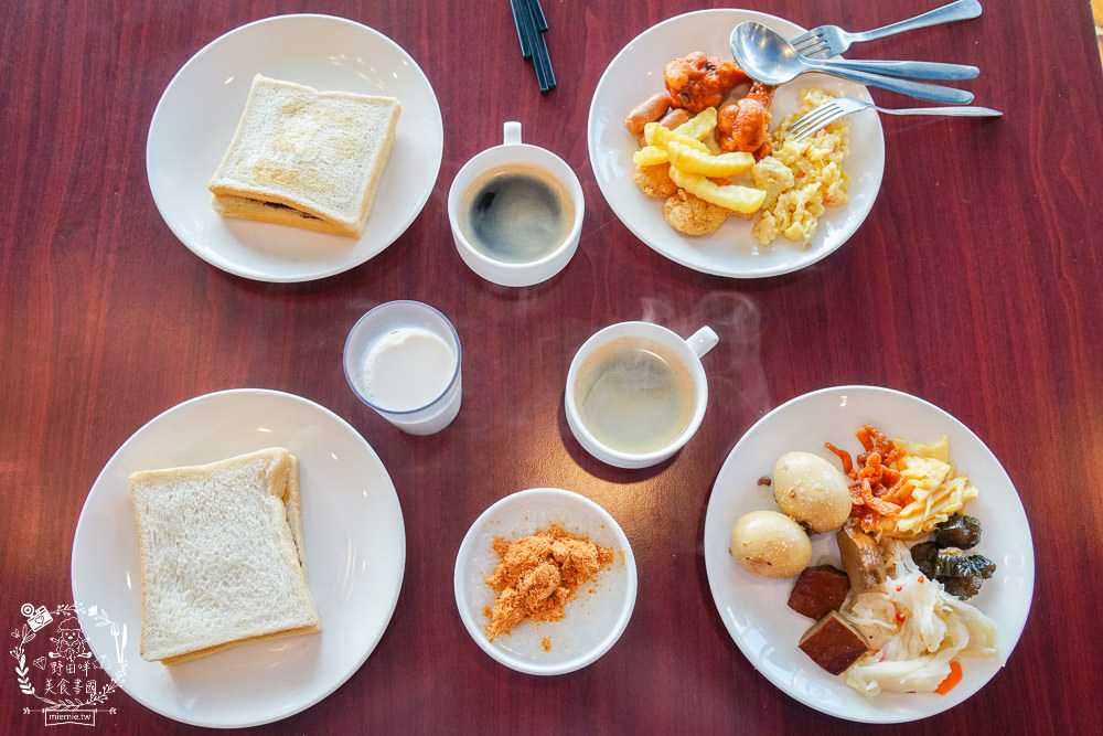 嘉義[布袋文創HOTEL]布袋超美麗海景住宿!還有澎湃自助式早餐!近高跟鞋教堂|好美里3D彩繪|海上巴士