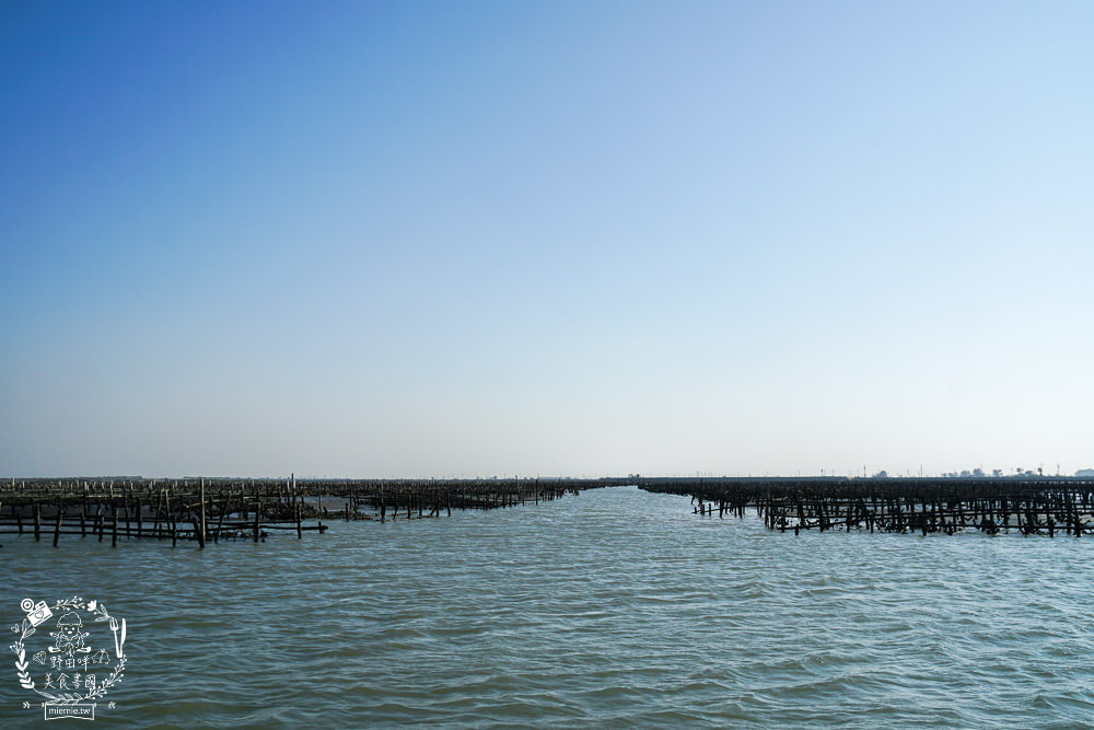 嘉義布袋景點[海上巴士&蛋糕沙灘]踏上無人島玩樂拍熱門IG網美照!還有船上烤鮮蚵鮮蝦?