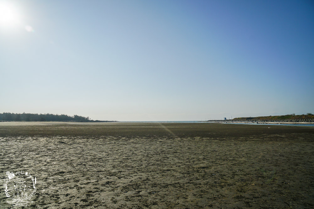 嘉義布袋景點[海上巴士&蛋糕沙灘]踏上無人島玩樂拍熱門IG網美照!還有船上烤鮮蚵鮮蝦?