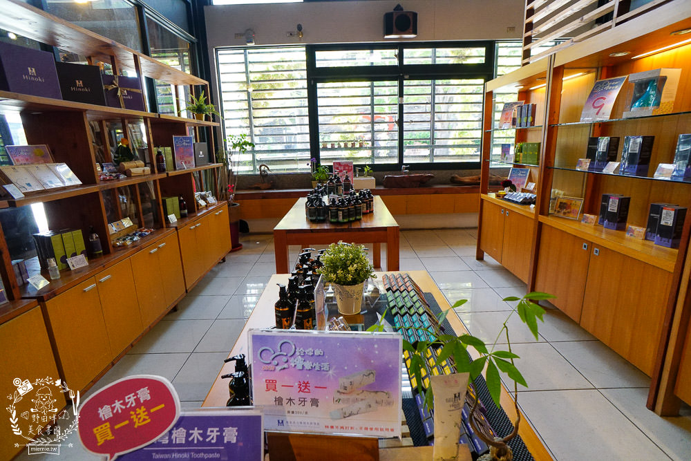 嘉義景點推薦[希諾奇台灣檜木博物館]免費欣賞壯觀的雕刻藝術作品!